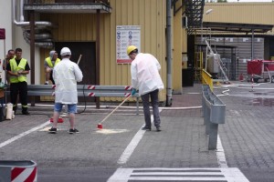 Praktyczne szkolenie usuwania skażeń chemicznych na stanowisku pracy